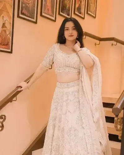 Escort Peesangan